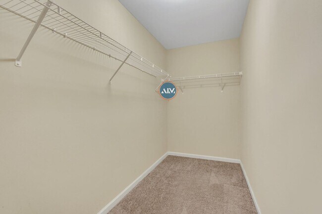 Building Photo - Beautiful Home in Seagrass Station
