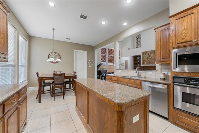 Building Photo - 2131 Channel Islands Dr