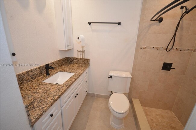 Building Photo - 2119 Nova Village Dr