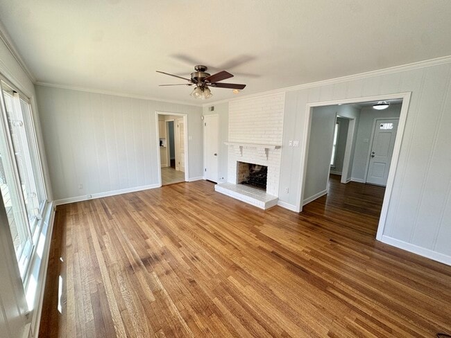 Building Photo - 4799 Welchshire Ave