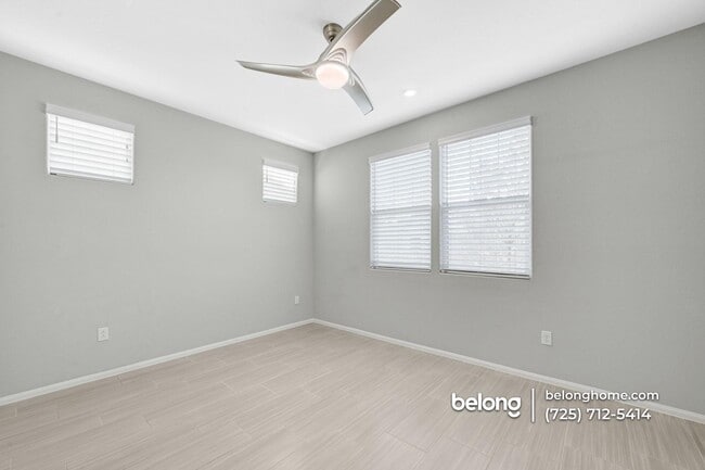 Building Photo - 653 Timberfalls Ln