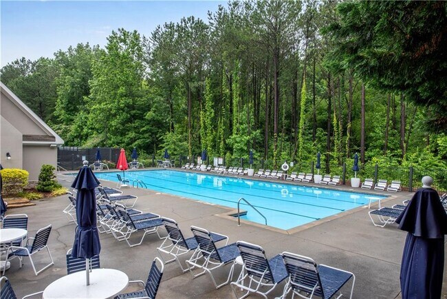 Building Photo - 4669 Ashford Club Dr