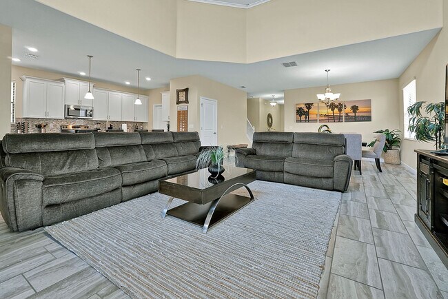Building Photo - 5424 Solterra Cir