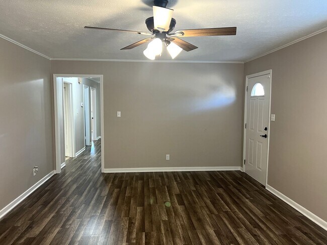 Building Photo - Seeing is Believing!!!