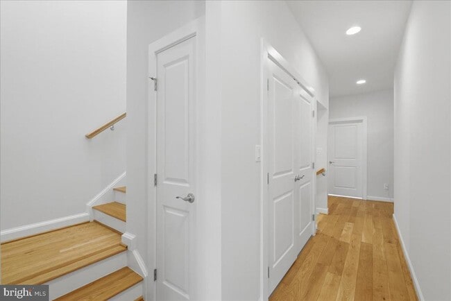 Building Photo - 9228 Wood Violet Ct