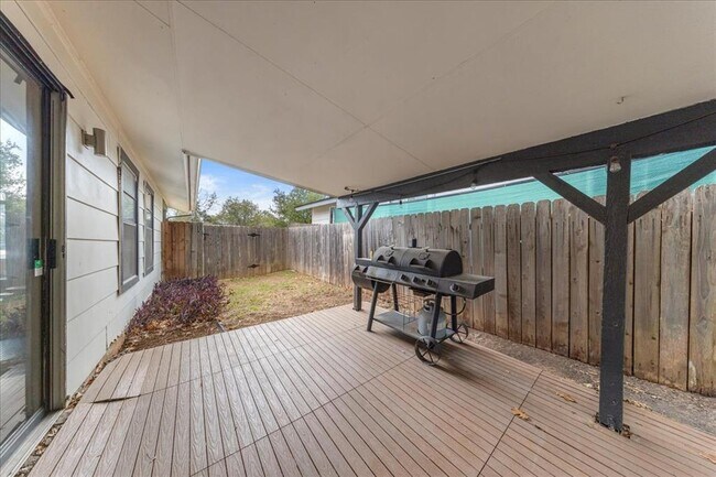 Building Photo - 5108 Emerald Forest Dr