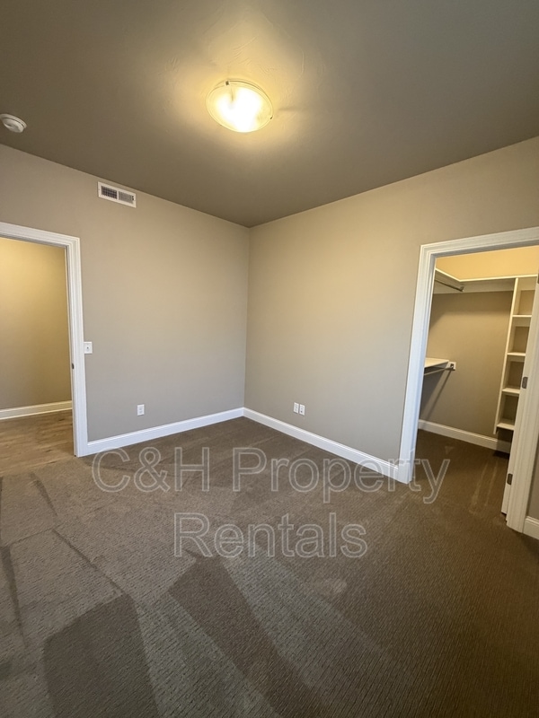 Building Photo - 1417 Harmony Ct