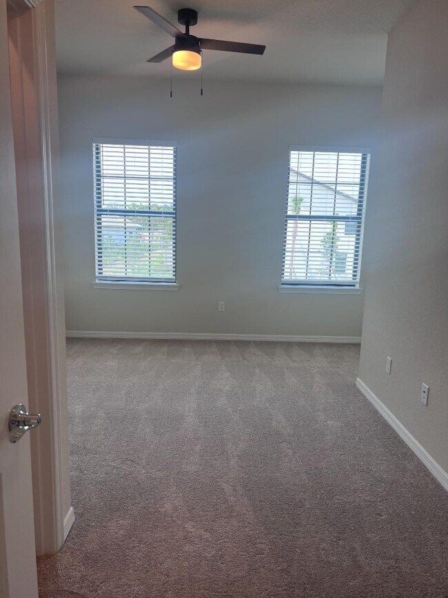 Building Photo - 2280 Appleton Cir S
