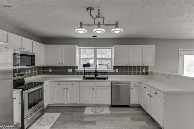 Building Photo - 4041 Plantation Mill Dr