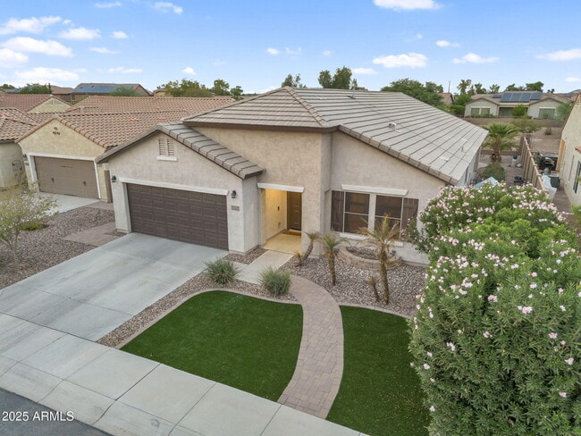 Building Photo - 6550 W Desert Blossom Way