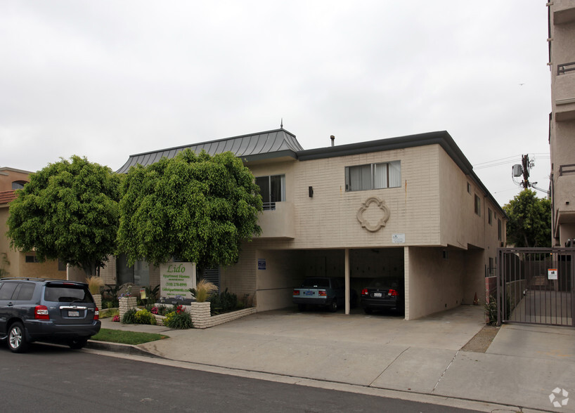 Primary Photo - Lido Apartments - 1825 Butler Ave/1822 Col...