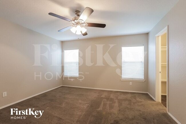 Building Photo - 5227 Roth Forest Ln