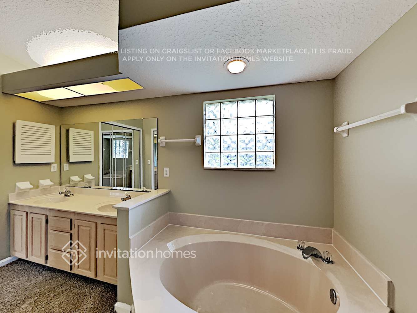 Building Photo - 1490 Water Pipit Ln
