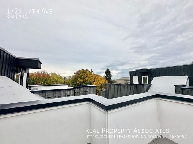 Building Photo - 1725 17th Ave
