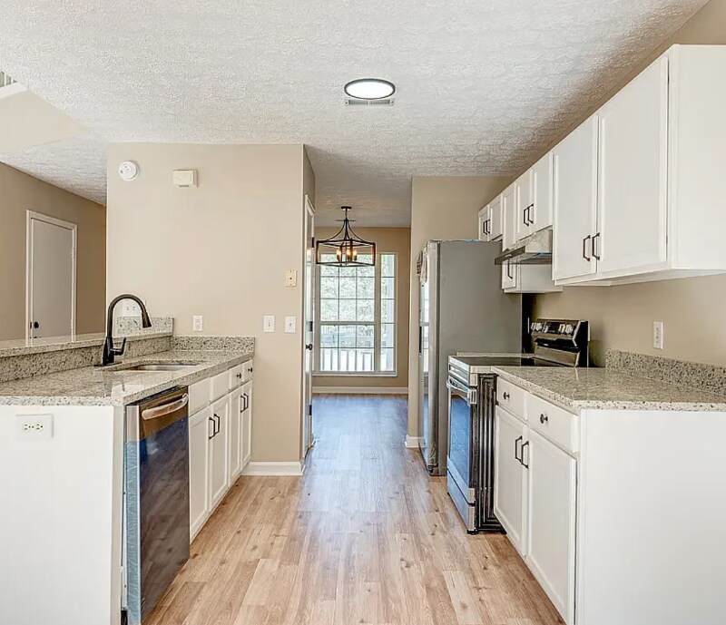 Building Photo - 3528 Longhaven Crossing