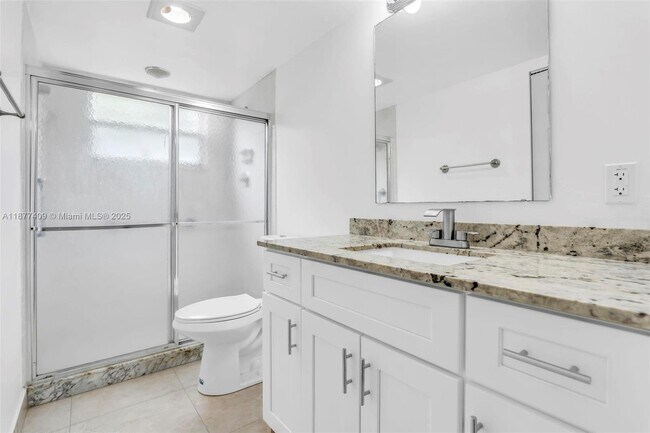Building Photo - 2401 Antigua Cir