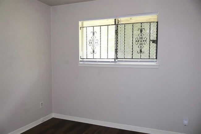 Building Photo - 7731 Melanie St