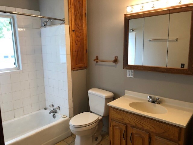 Building Photo - 315 Myrtle Ave