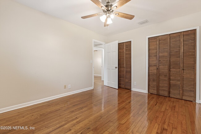 Building Photo - 1329 Hollyhock Cir