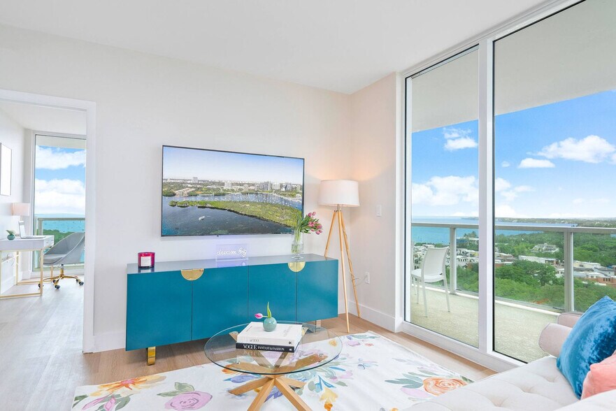 Building Photo - 2889 McFarlane Rd