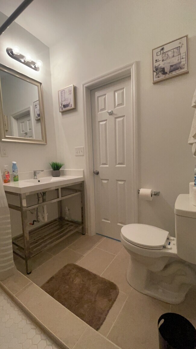 Full bath #2 - 54 America St