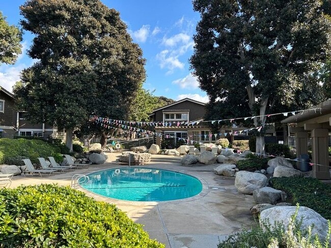 Building Photo - GREAT 1BD 1BA CONDO FOR LEASE!