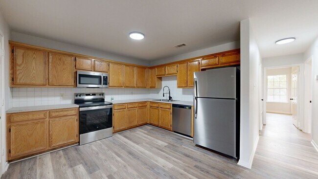 Building Photo - 1406 Van Zanten Ct