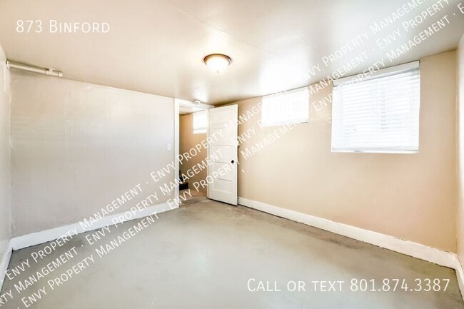 Building Photo - 873 Binford-