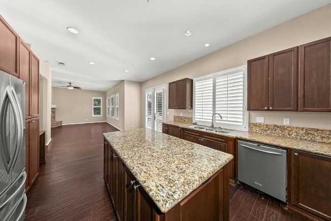 Building Photo - Stunning Single-Story Luxury Home in Coveted Rolling Hills Ranch