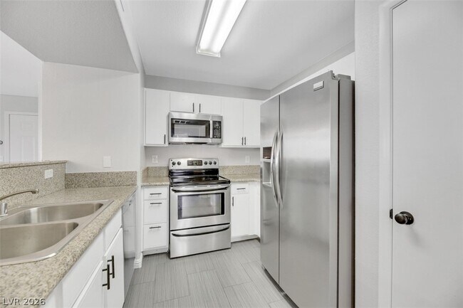 Building Photo - 2300 E Silverado Ranch Blvd