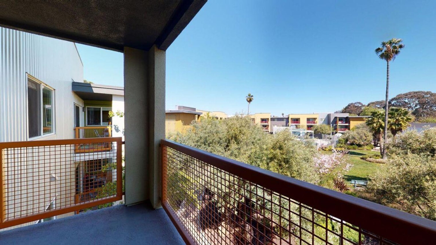 Building Photo - 3055 La Selva St