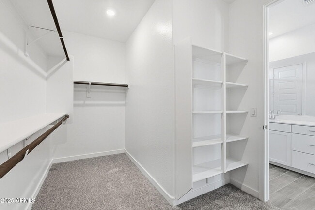 Building Photo - 8147 E Paloma Ave