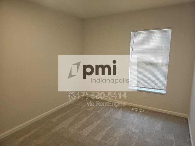 Building Photo - 2826 N Park Ave