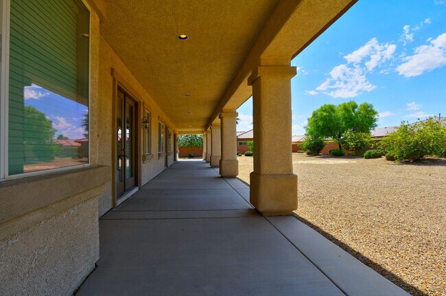 Building Photo - 7541 Prancing Pony Ct