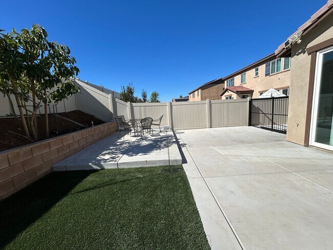 Building Photo - 28343 Harvest Gold Ct