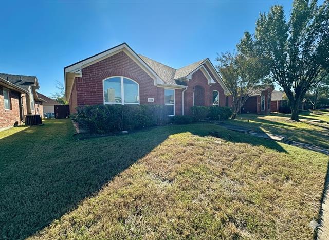 Building Photo - 7122 Deerfield Dr