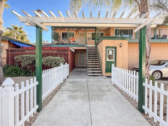 Building Photo - 1890 Scott Blvd