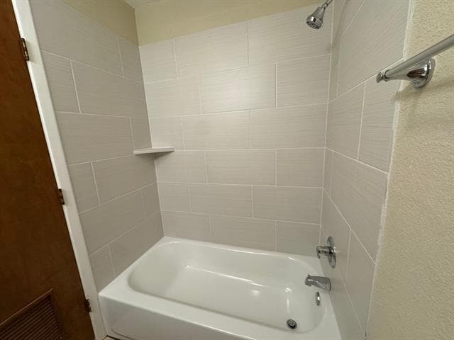 Building Photo - 1002 Harbor Lakes Dr