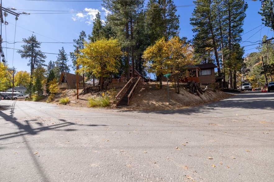 Primary Photo - 2242 Deep Creek Dr