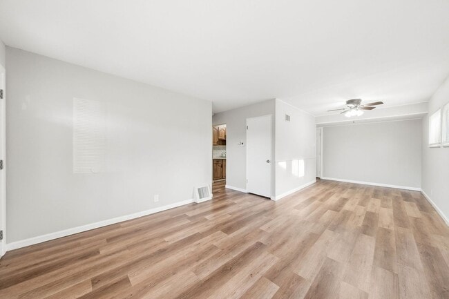 Building Photo - 133 Perthshire Rd