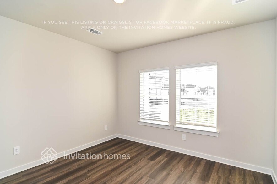 Building Photo - 1087 Bluffton Cir