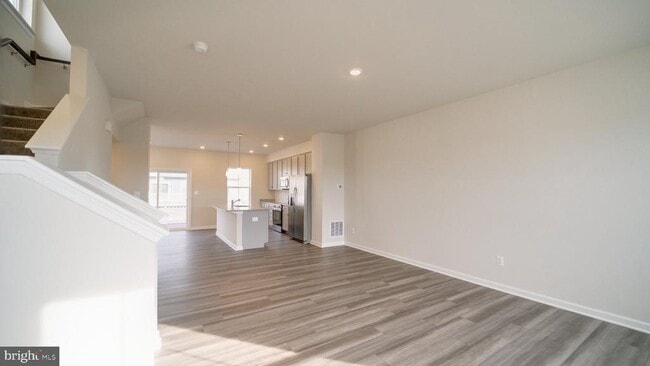 Building Photo - 1350 Red Clover Ln