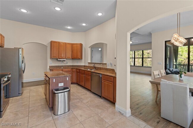 Building Photo - 1248 Carpazi Ct