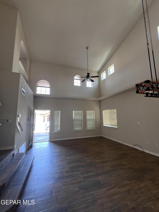 Building Photo - 12688 Tierra Alexis Dr