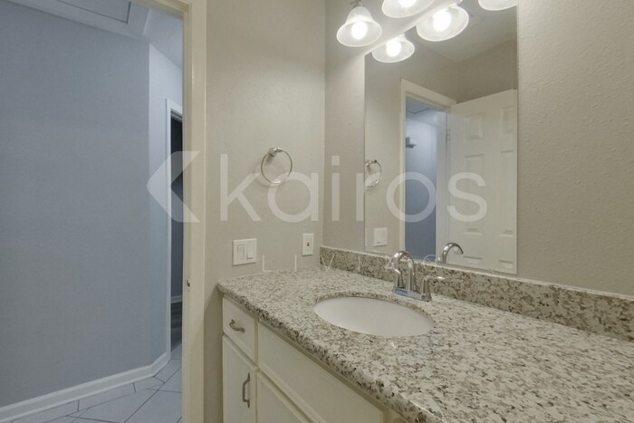 Building Photo - 4535 Sloangate Dr