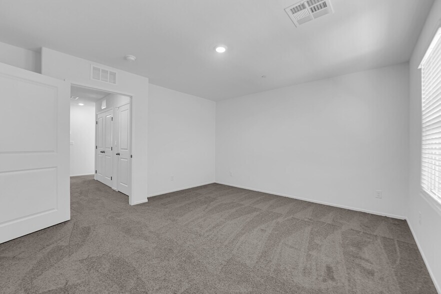 Building Photo - 9342 Soothing Sea St