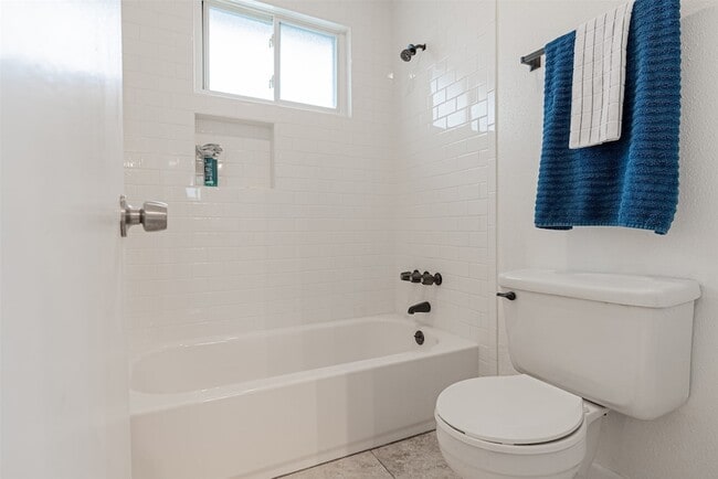 Building Photo - 12123 Monticeto Ln