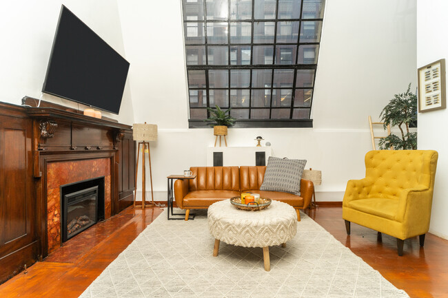 Building Photo - Loft Suite - Midtown Manhattan