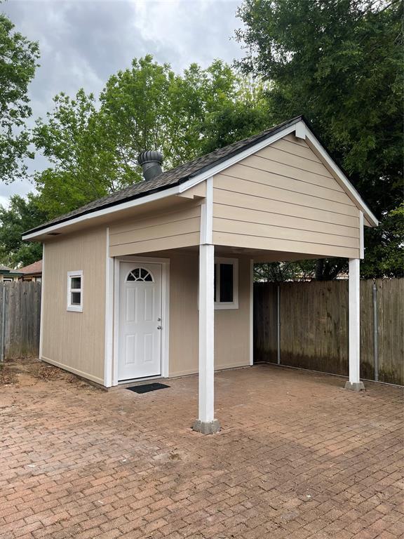 Building Photo - 830 Mica Ln
