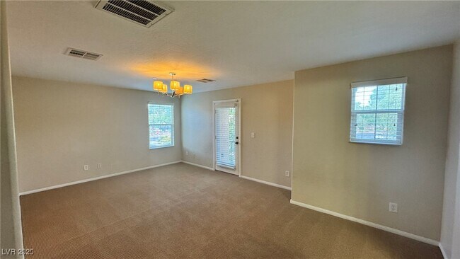 Building Photo - 3173 Color Palette Ave